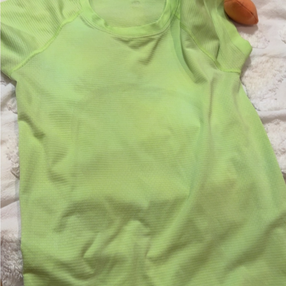 lululemon athletica Lime Green Short Sleeve Tee